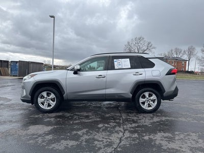 2020 Toyota RAV4 XLE