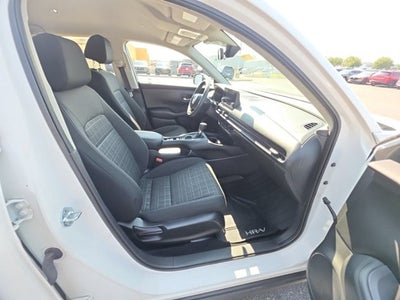 2025 Honda HR-V LX