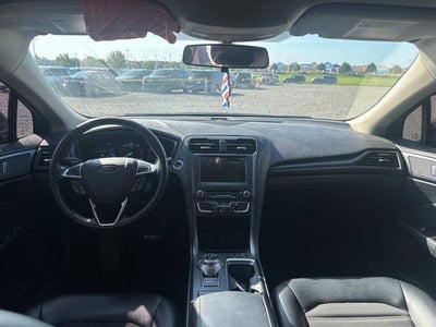 2018 Ford Fusion Hybrid SE