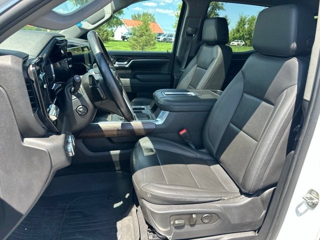 2022 GMC Sierra 1500 SLT
