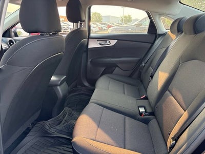 2022 Kia Forte FE