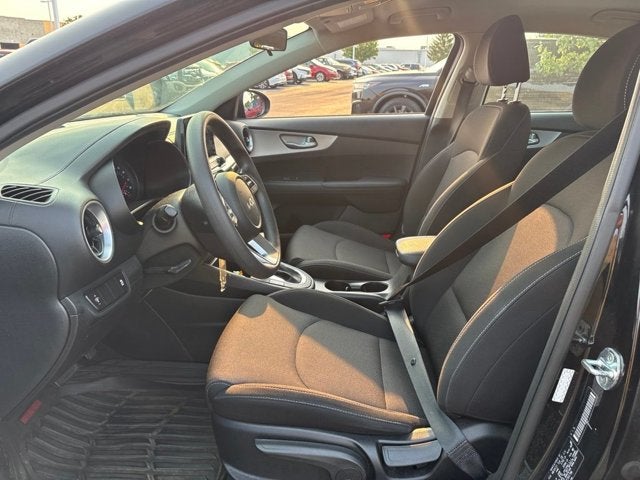 2022 Kia Forte FE