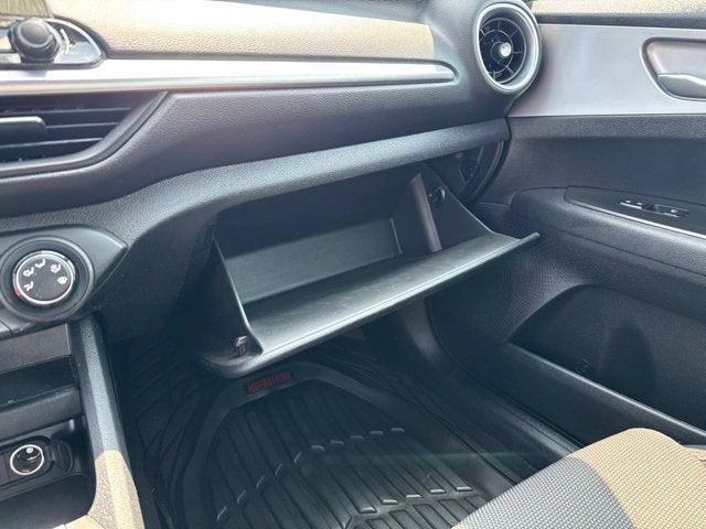 2022 Kia Forte FE