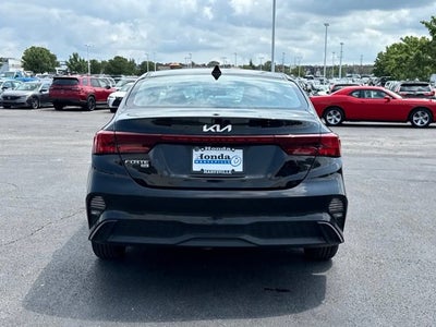 2022 Kia Forte FE