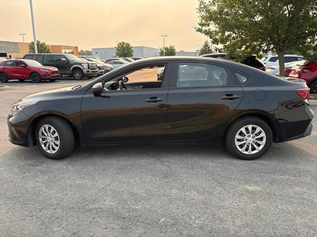 2022 Kia Forte FE