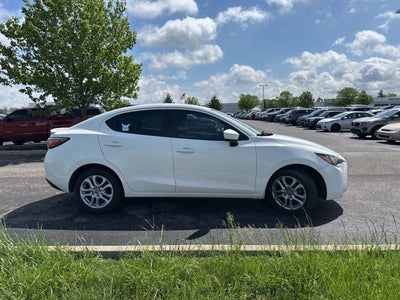 2017 Toyota Yaris iA Base