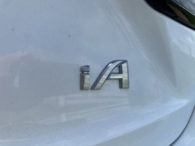 2017 Toyota Yaris iA Base