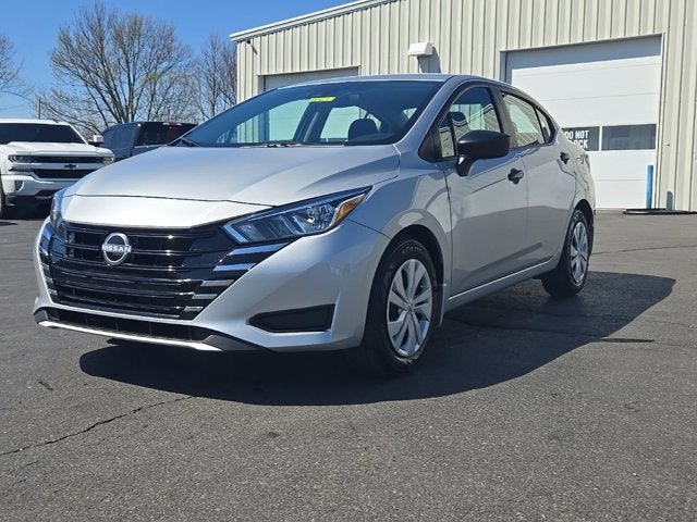 2024 Nissan Versa 1.6 S