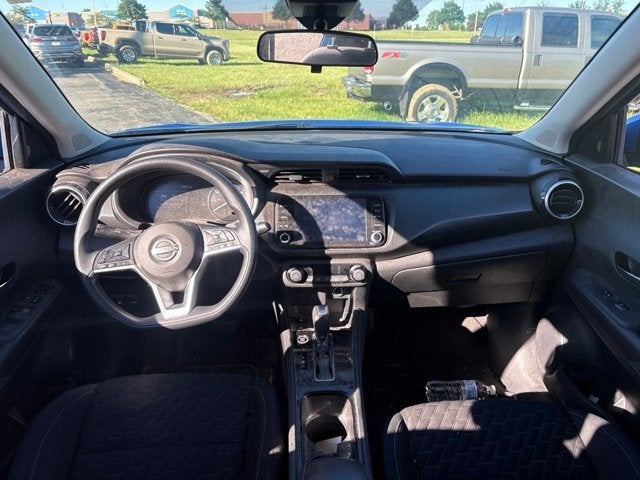 2022 Nissan Kicks SV