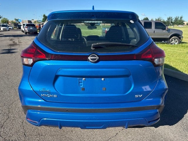 2022 Nissan Kicks SV