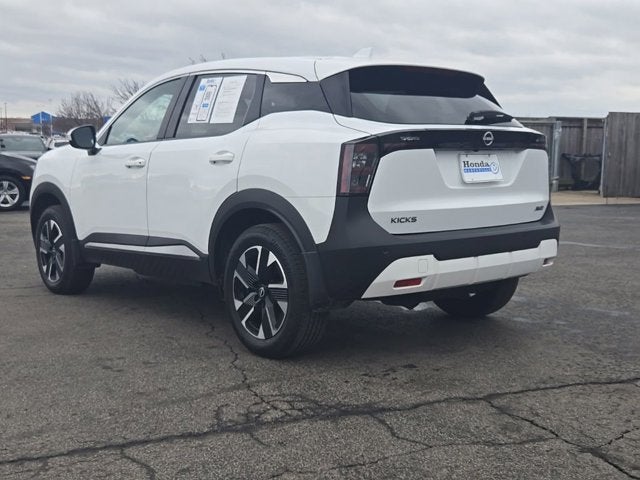 2025 Nissan Kicks SV