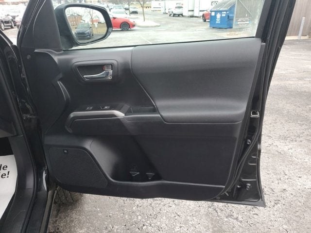 2020 Toyota Tacoma TRD Sport