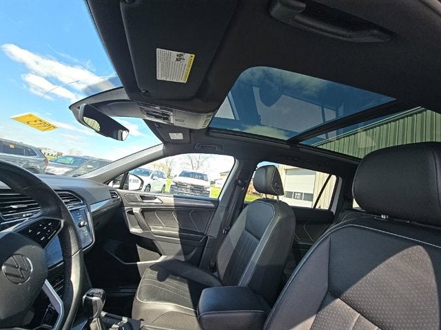 2022 Volkswagen Tiguan 2.0T SE R-Line Black