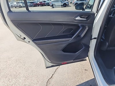 2022 Volkswagen Tiguan 2.0T SE R-Line Black