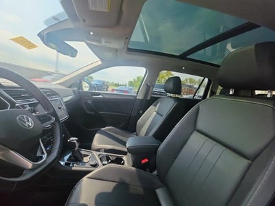2023 Volkswagen Tiguan 2.0T SE