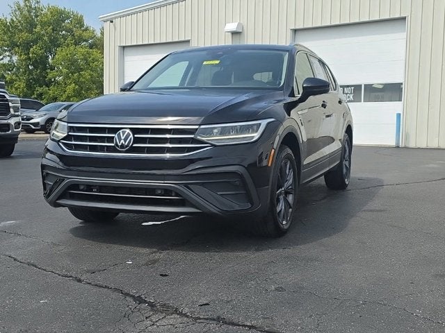 2023 Volkswagen Tiguan 2.0T SE