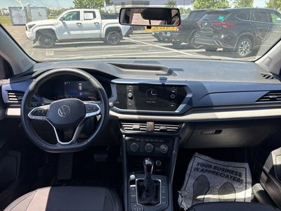 2022 Volkswagen Taos 1.5T SE