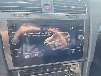 2018 Volkswagen Golf TSI SE 4-Door
