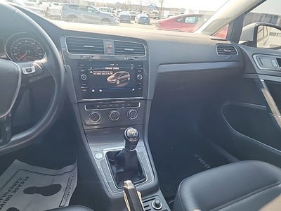 2018 Volkswagen Golf TSI SE 4-Door