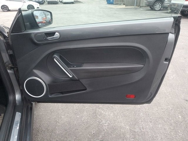 2012 Volkswagen Beetle 2.5L