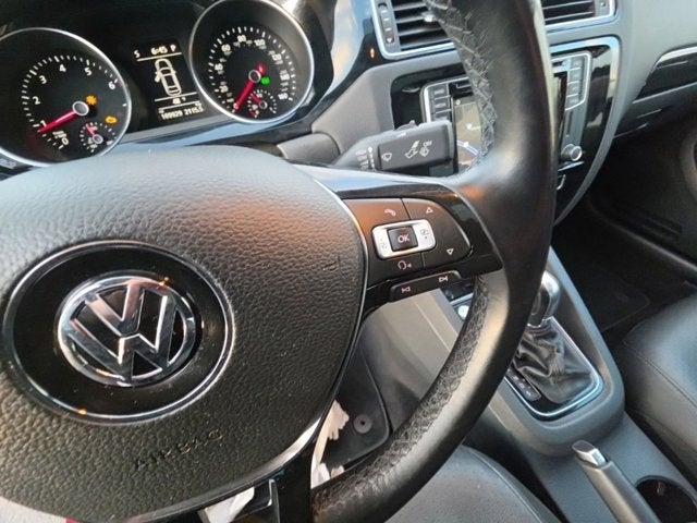 2017 Volkswagen Jetta 1.8T SEL