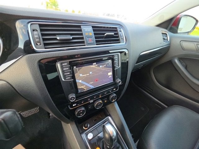 2017 Volkswagen Jetta 1.8T SEL