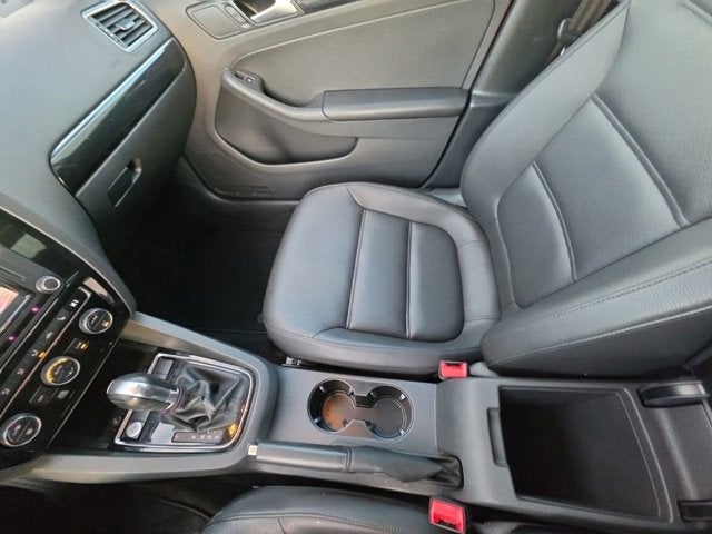 2017 Volkswagen Jetta 1.8T SEL