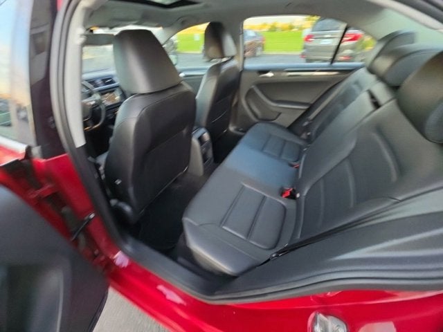 2017 Volkswagen Jetta 1.8T SEL