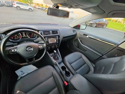 2017 Volkswagen Jetta 1.8T SEL