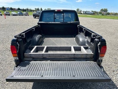 1997 Mazda Mazda B2300 SE