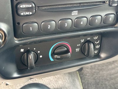 1997 Mazda Mazda B2300 SE