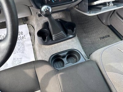 1997 Mazda Mazda B2300 SE