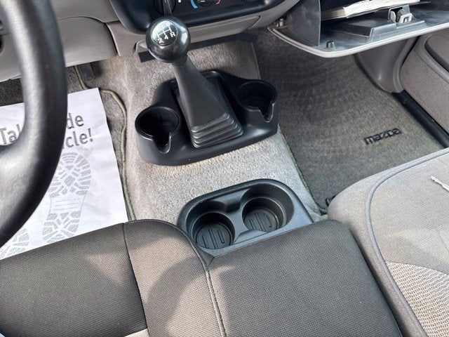 1997 Mazda Mazda B2300 SE