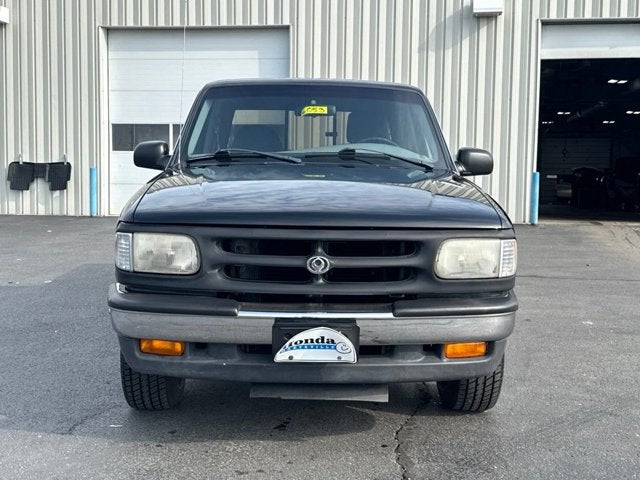 1997 Mazda Mazda B2300 SE