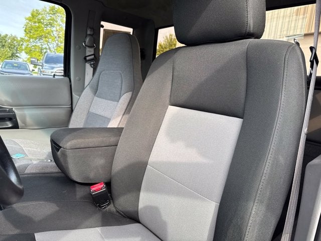 1997 Mazda Mazda B2300 SE