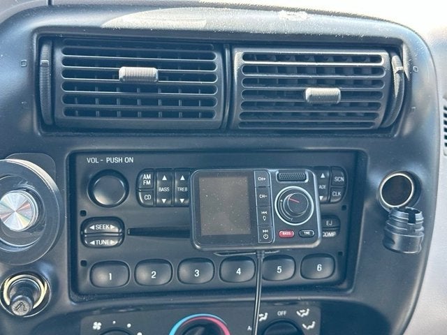 1997 Mazda Mazda B2300 SE