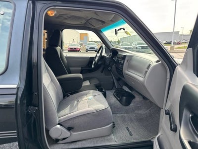 1997 Mazda Mazda B2300 SE