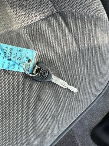 1997 Mazda Mazda B2300 SE