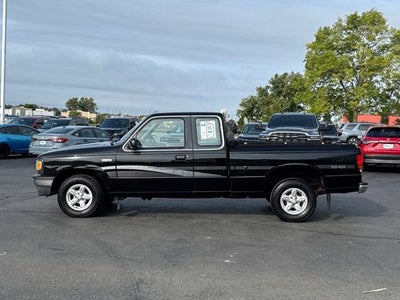 1997 Mazda Mazda B2300 SE