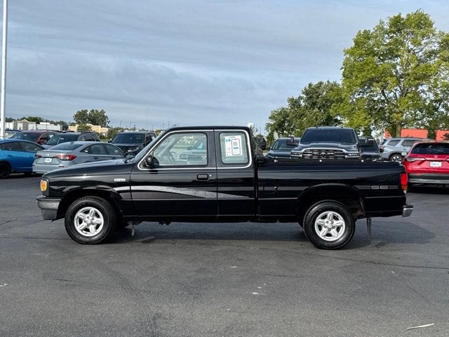 1997 Mazda Mazda B2300 SE