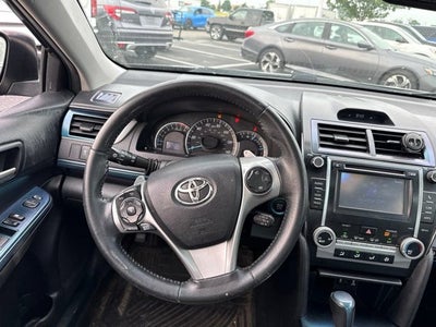 2014 Toyota Camry SE