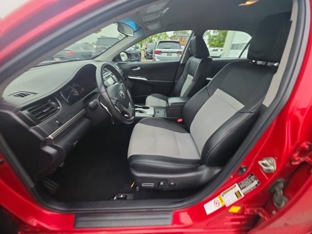 2014 Toyota Camry SE