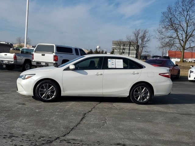2017 Toyota Camry SE