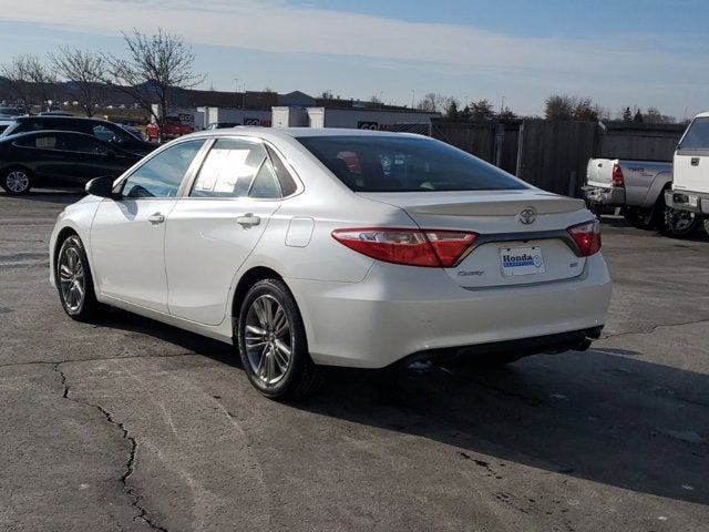 2017 Toyota Camry SE