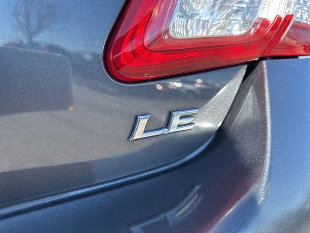 2011 Toyota Camry LE