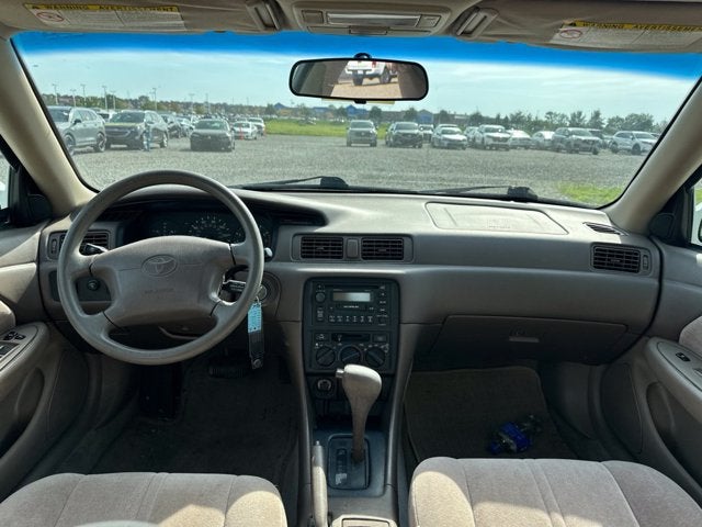 1999 Toyota Camry LE
