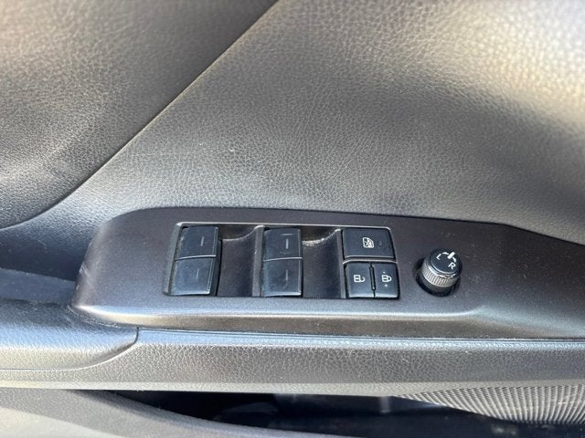 2022 Toyota Camry Hybrid LE