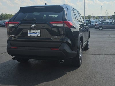 2025 Toyota RAV4 Hybrid XLE