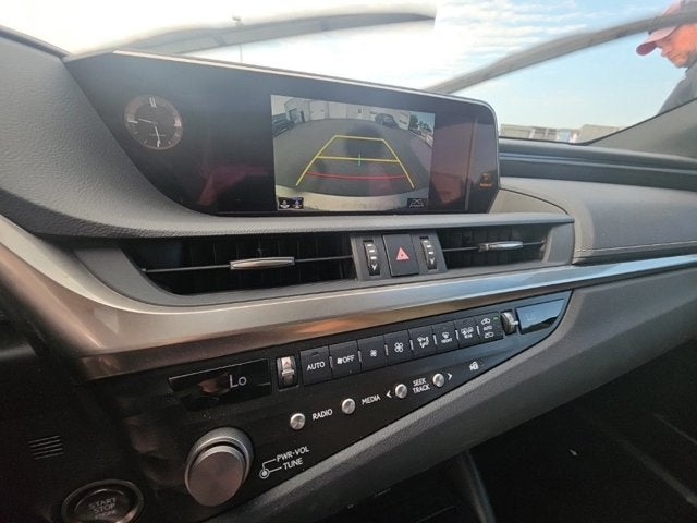 2021 Lexus ES 250
