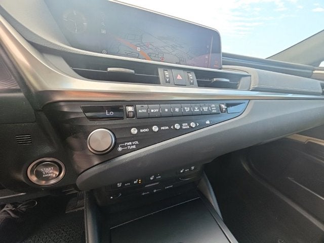 2021 Lexus ES 250